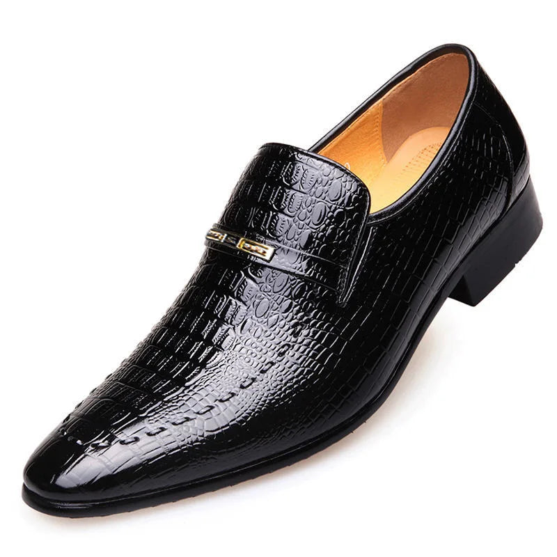 VärdStil Faux Crocodile Leather Embossed Slip-On Oxfords